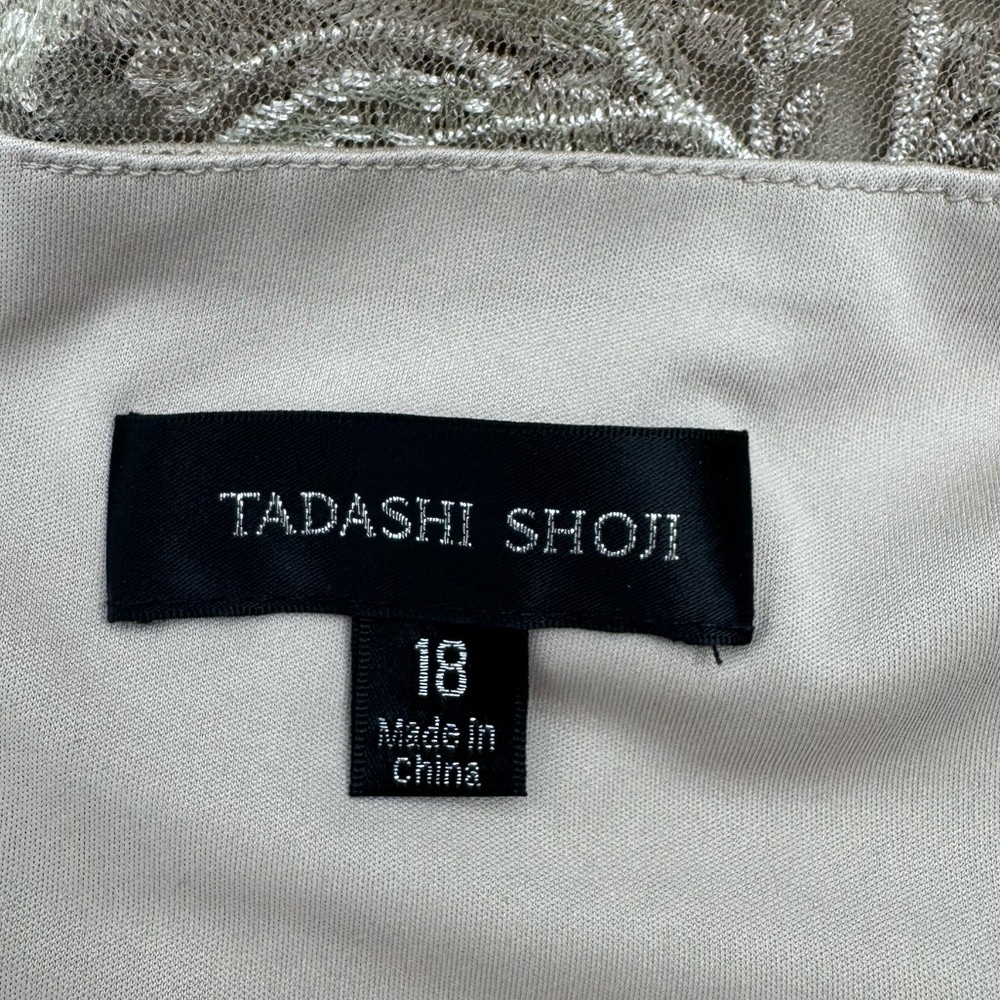 Tadashi Shoji Isa Dress Lace Embroidered Tea Length Size 18 - Picture 8 of 10